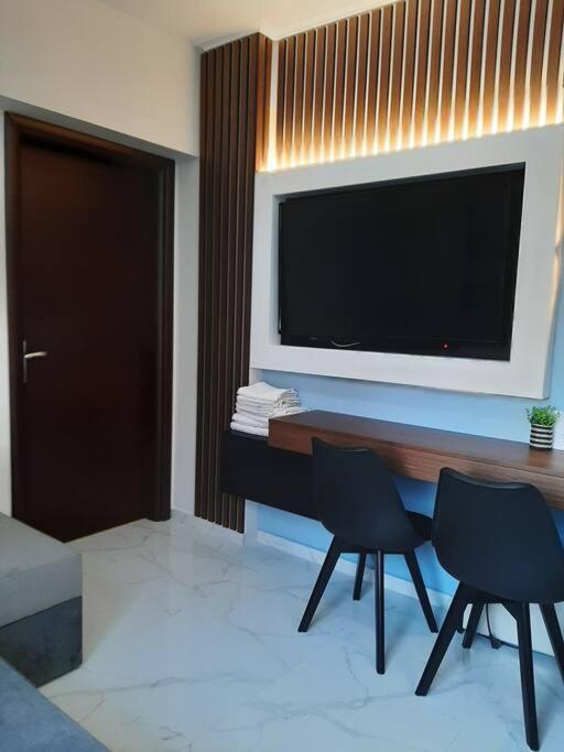 Thesstay Attica Downtown Boutique Apartment Tesalónica Exterior foto